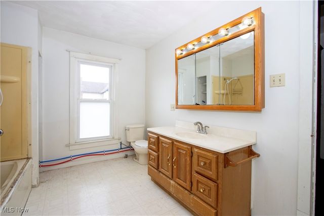 711 Grant Street, Ashland, OH 44805