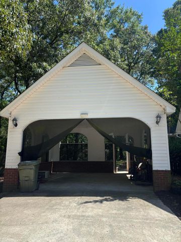 40 Club Forest Court, Sumter, SC 29154