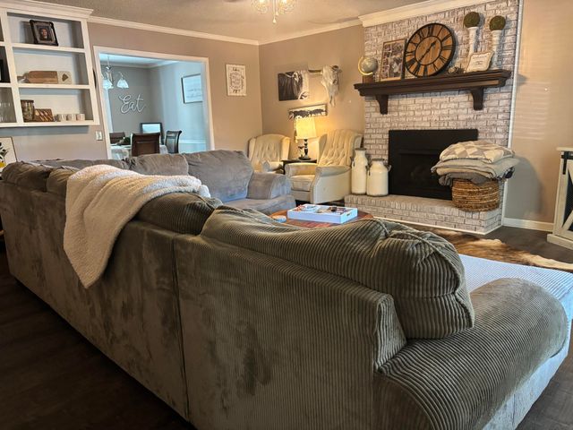 40 Club Forest Court, Sumter, SC 29154