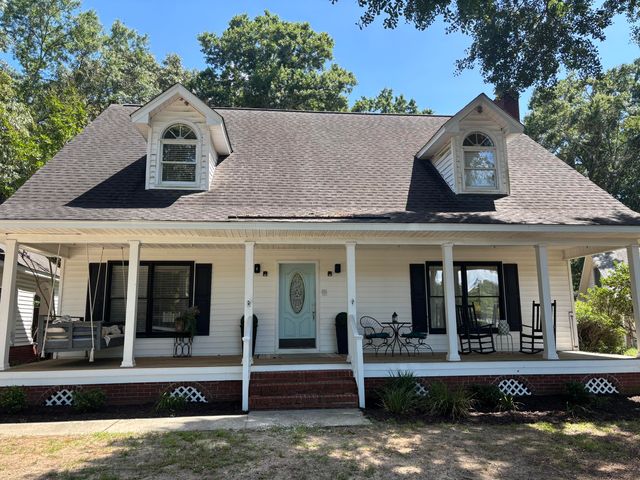 40 Club Forest Court, Sumter, SC 29154