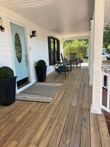 40 Club Forest Court, Sumter, SC 29154