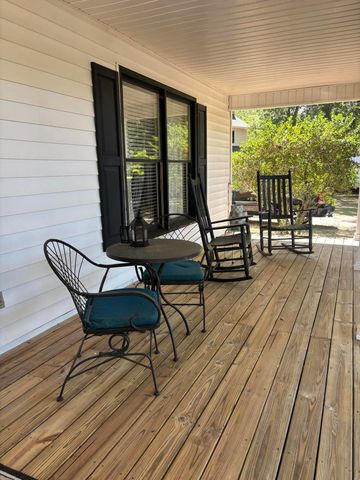40 Club Forest Court, Sumter, SC 29154