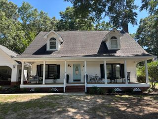 40 Club Forest Court, Sumter, SC 29154