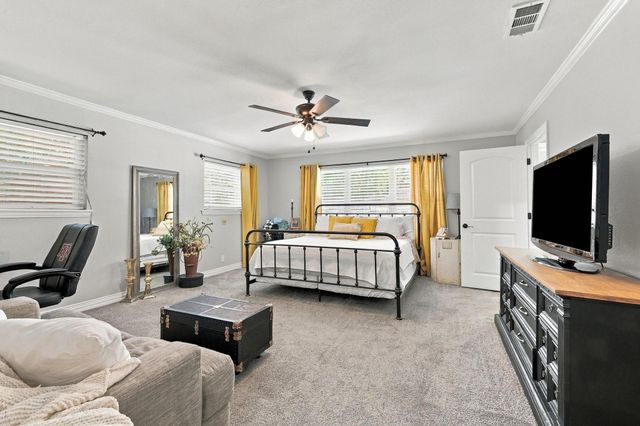 609 Ambassador Street, Denison, TX 75020