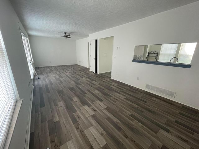 6900 Brockland Drive, Reynoldsburg, OH 43068