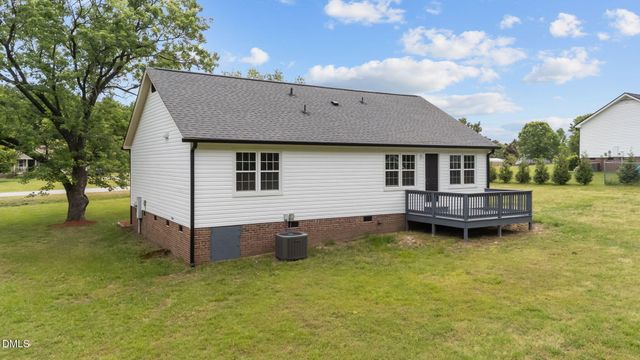 127 Riders Ridge Lane, Willow Springs, NC 27592