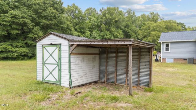 127 Riders Ridge Lane, Willow Springs, NC 27592