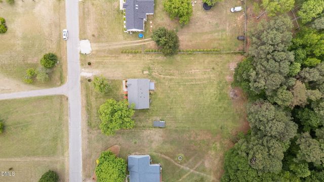 127 Riders Ridge Lane, Willow Springs, NC 27592