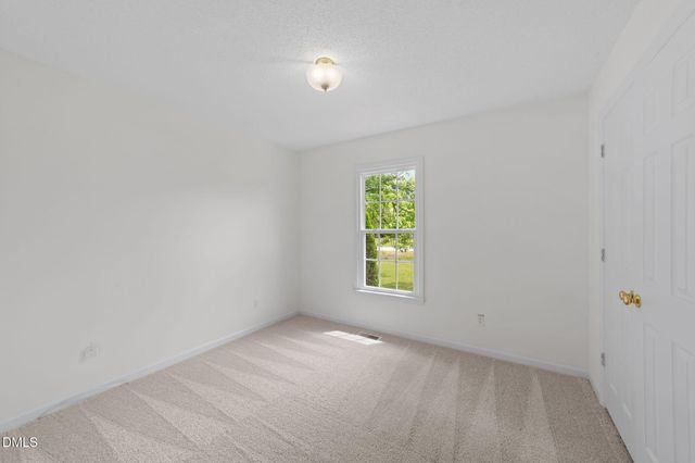 127 Riders Ridge Lane, Willow Springs, NC 27592