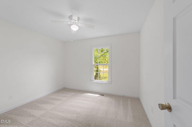 127 Riders Ridge Lane, Willow Springs, NC 27592