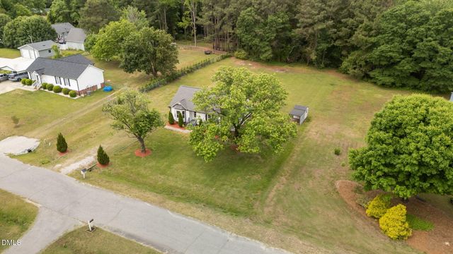 127 Riders Ridge Lane, Willow Springs, NC 27592