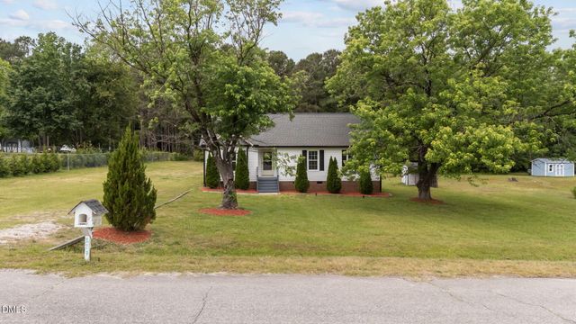 127 Riders Ridge Lane, Willow Springs, NC 27592