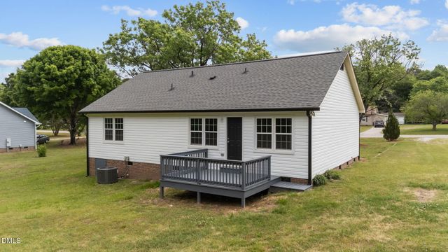 127 Riders Ridge Lane, Willow Springs, NC 27592