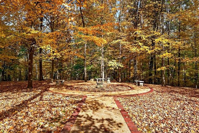 6211 Rocky Point Rd, Cookeville, TN 38506