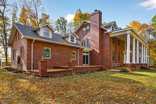 6211 Rocky Point Rd, Cookeville, TN 38506