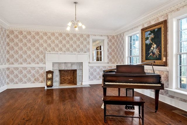 6211 Rocky Point Rd, Cookeville, TN 38506