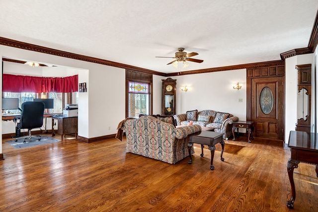 6211 Rocky Point Rd, Cookeville, TN 38506