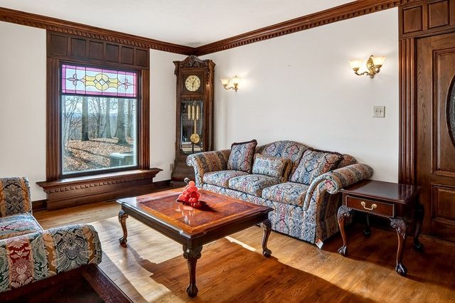 6211 Rocky Point Rd, Cookeville, TN 38506