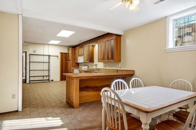 6211 Rocky Point Rd, Cookeville, TN 38506