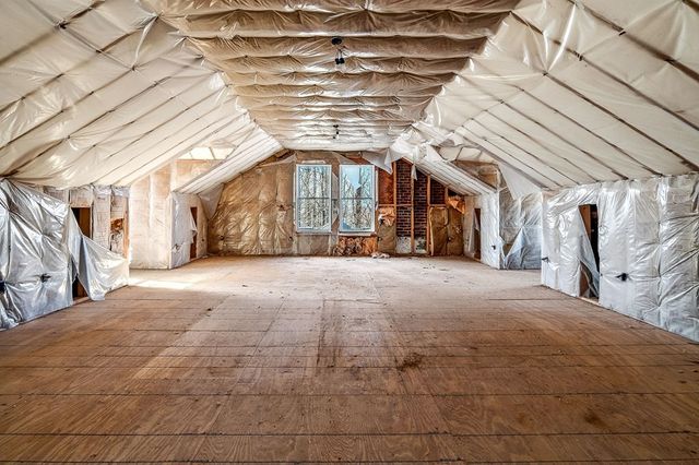 6211 Rocky Point Rd, Cookeville, TN 38506