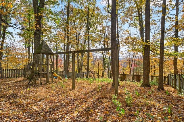 6211 Rocky Point Rd, Cookeville, TN 38506