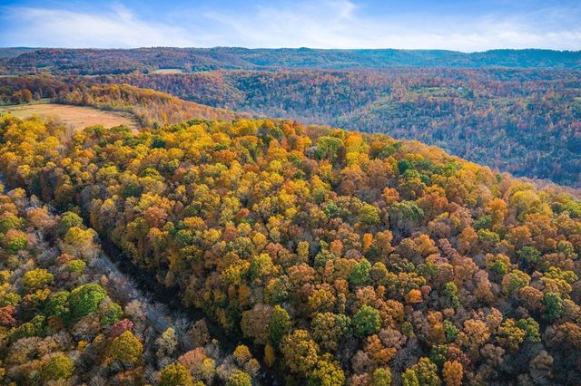 6211 Rocky Point Rd, Cookeville, TN 38506