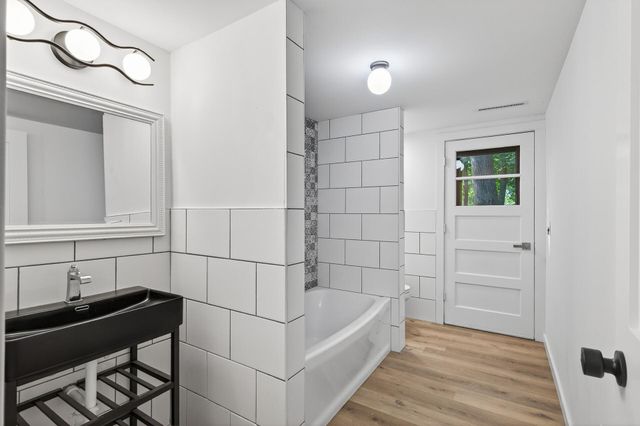 3225 Wellington Lane N, Plymouth, MN 55441