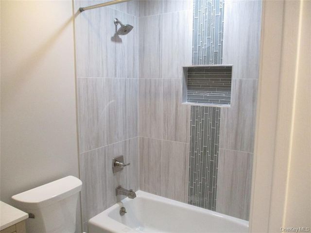 5 Church Lane O, Valley Cottage, NY 10989