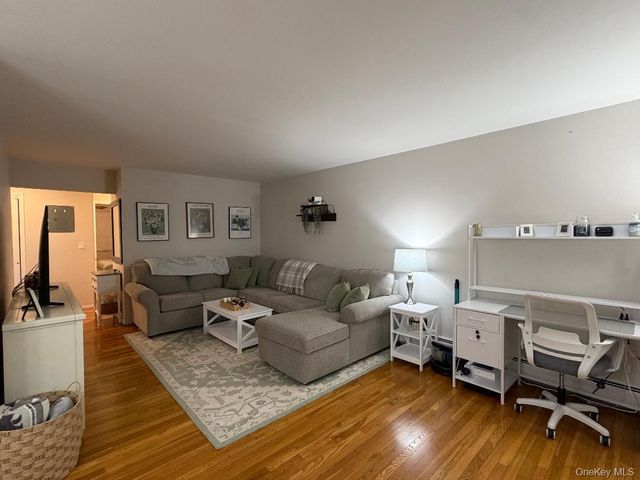 5 Church Lane O, Valley Cottage, NY 10989