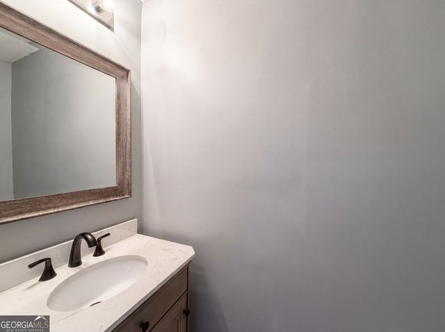 4178 Winston Circle, South Fulton, GA 30349