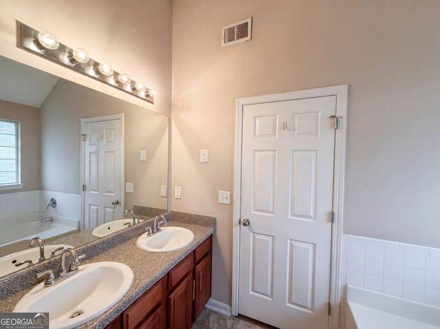 4178 Winston Circle, South Fulton, GA 30349