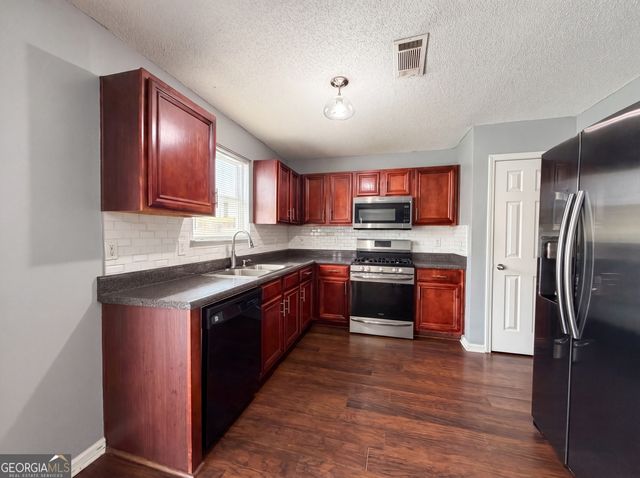 4178 Winston Circle, South Fulton, GA 30349