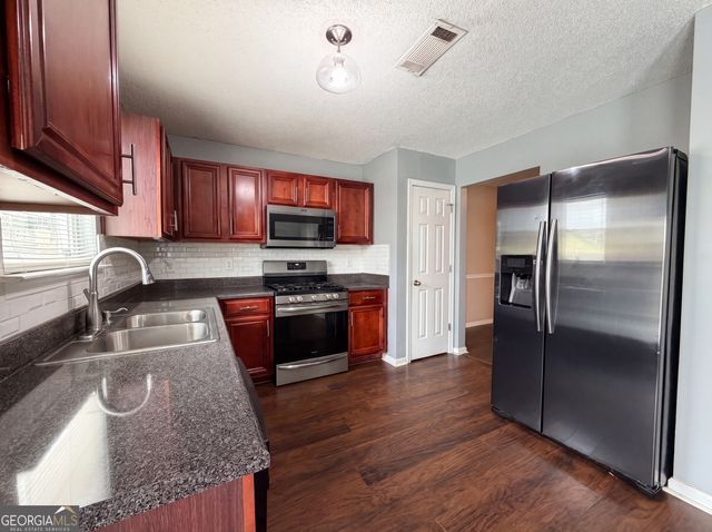 4178 Winston Circle, South Fulton, GA 30349