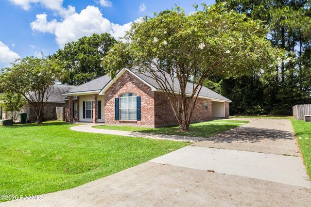 201 Treat Drive, Broussard, LA 70518
