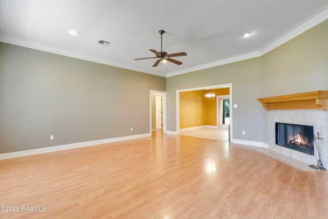 201 Treat Drive, Broussard, LA 70518