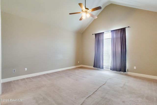 201 Treat Drive, Broussard, LA 70518