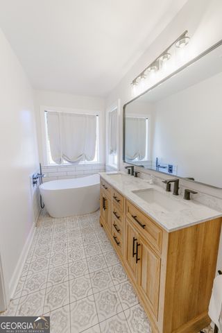 6 Highpoint Court, Savannah, GA 31410
