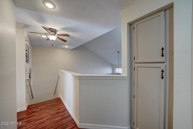 517 S MARINA Drive, Gilbert, AZ 85233