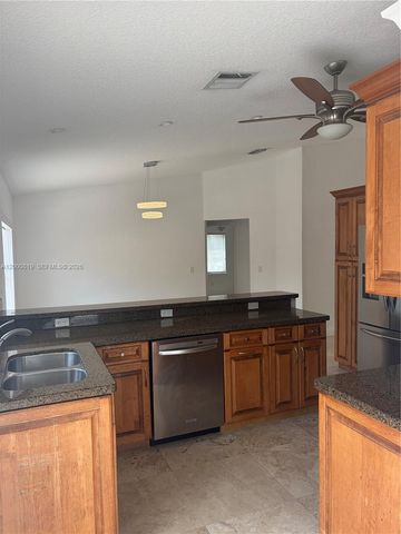 11303 NW 58th Ter ., Doral, FL 33178