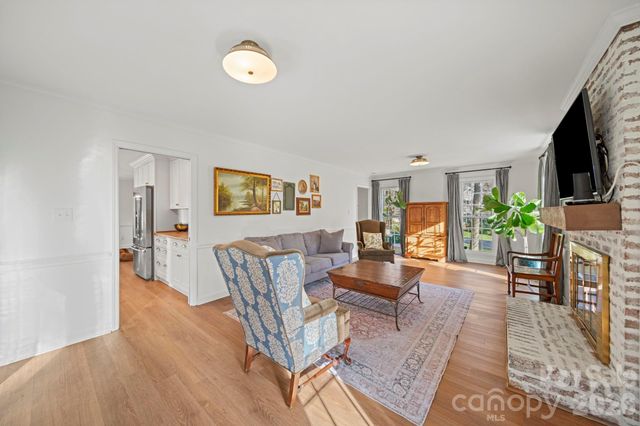 110 Pineridge Drive, Huntersville, NC 28078