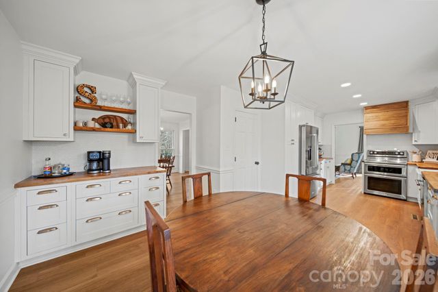 110 Pineridge Drive, Huntersville, NC 28078