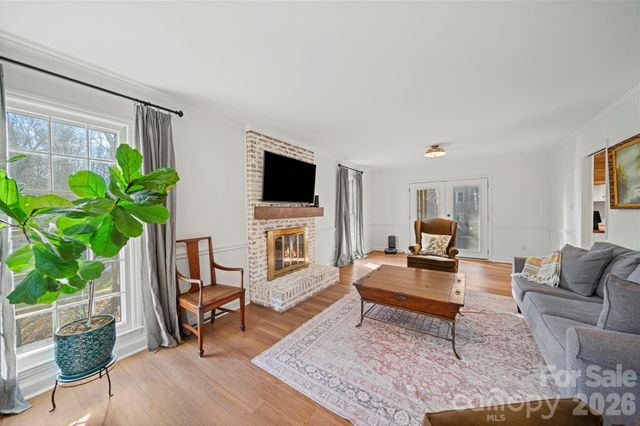 110 Pineridge Drive, Huntersville, NC 28078