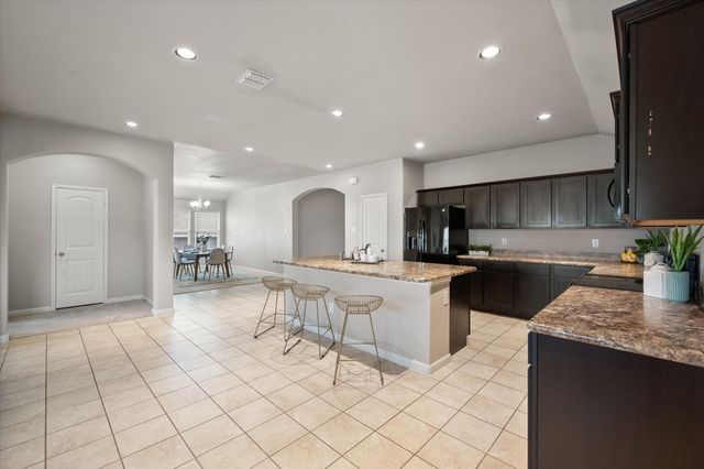 3011 Driftwood Lane, Lancaster, TX 75146