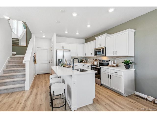 1341 S Chester St A, Denver, CO 80247