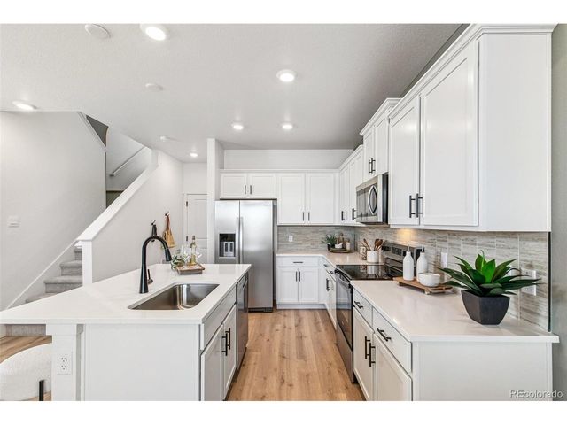 1341 S Chester St A, Denver, CO 80247