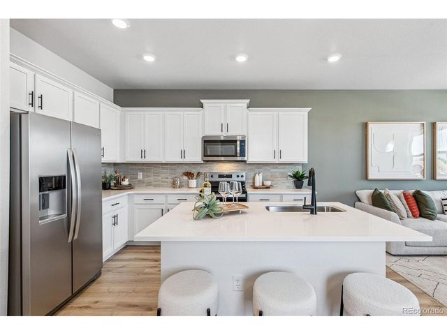 1341 S Chester St A, Denver, CO 80247