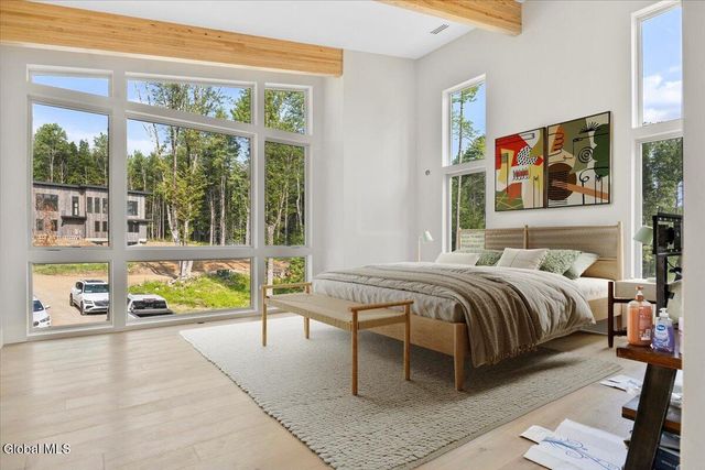 18 S Eagle Ridge, Bolton, NY 12824