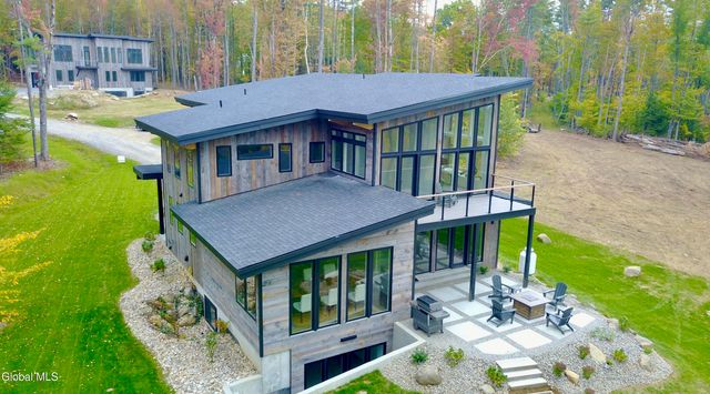 18 S Eagle Ridge, Bolton, NY 12824