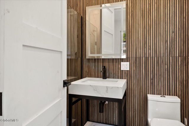 18 S Eagle Ridge, Bolton, NY 12824