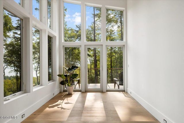 18 S Eagle Ridge, Bolton, NY 12824